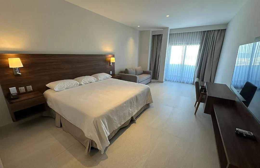 Hotel Arenas Del Mar Resort-1